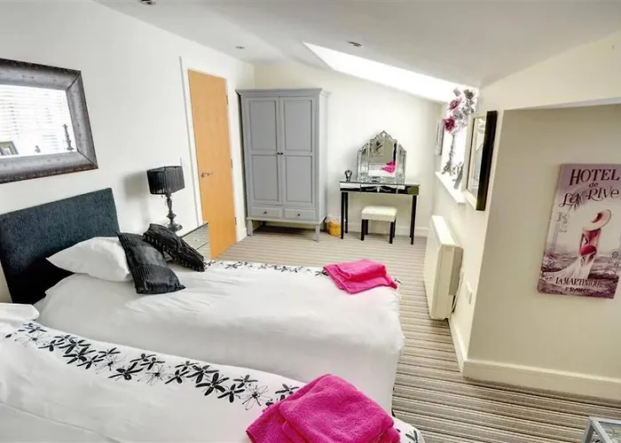 Gabriel's - Beautiful Nestled In The Old Town Apartman Scarborough